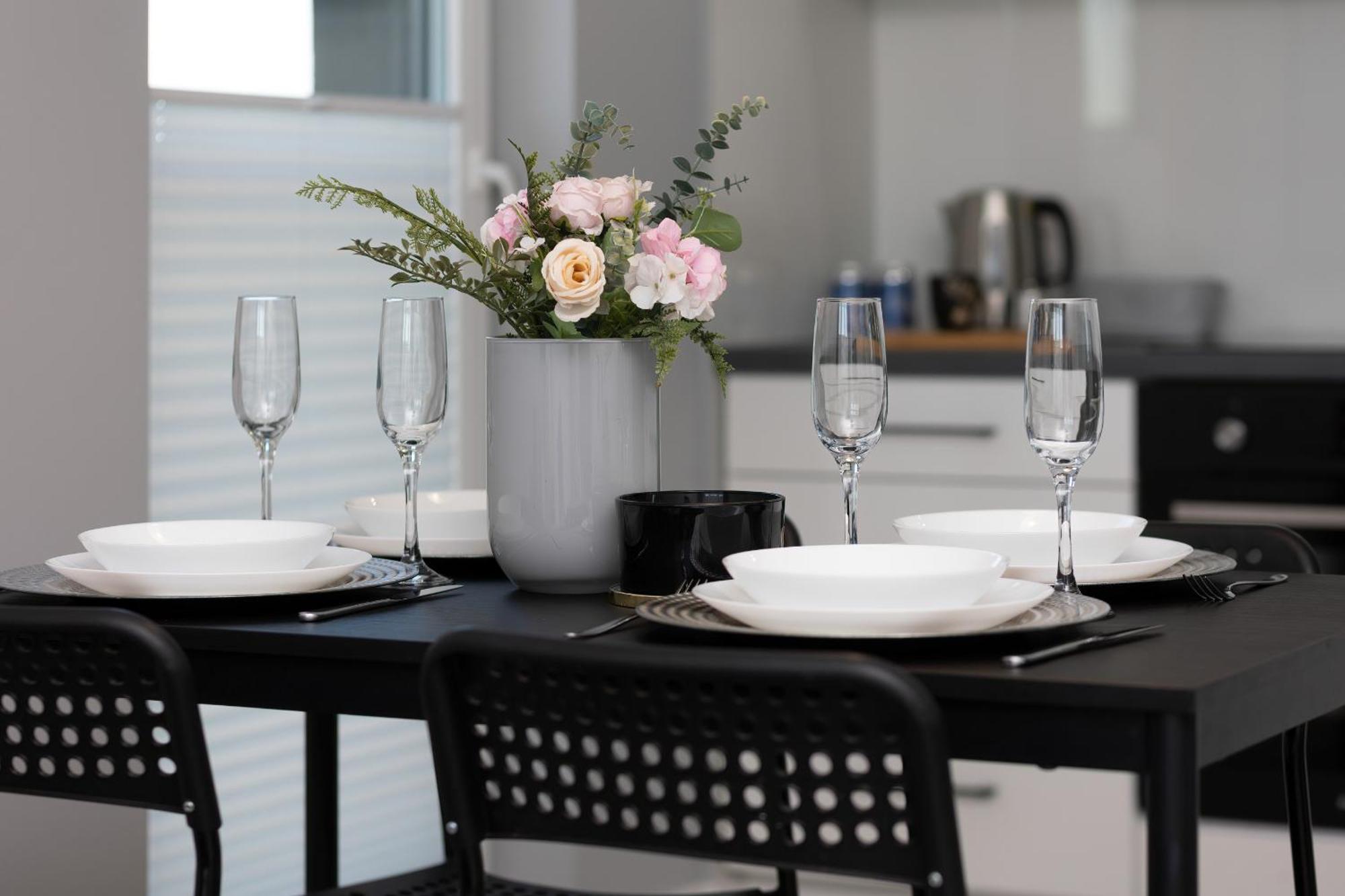 Podgorze Lipska Pet-Friendly Apartment With Balcony And Parking By Renters Prestige Cracovie Extérieur photo
