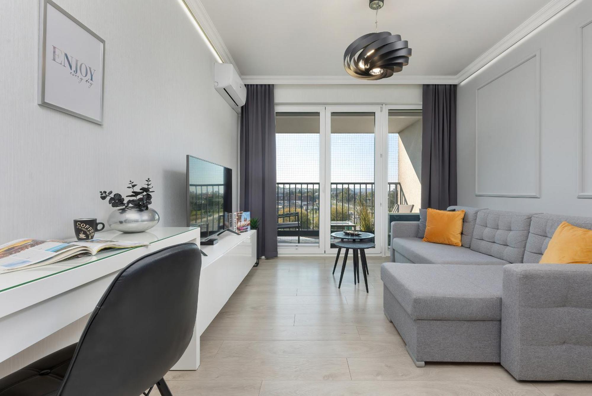 Podgorze Lipska Pet-Friendly Apartment With Balcony And Parking By Renters Prestige Cracovie Extérieur photo